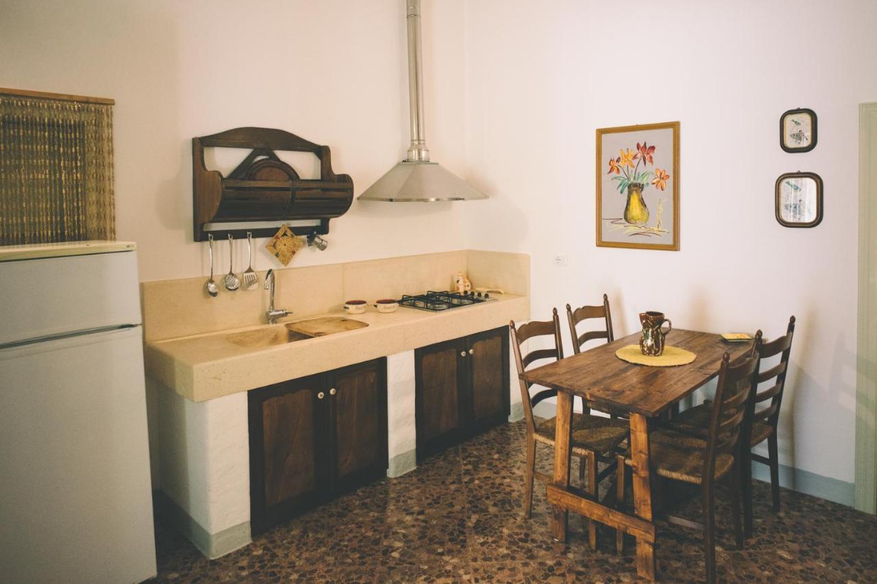 Il Melograno Bed & Breakfast Ceglie Messapica Exterior photo