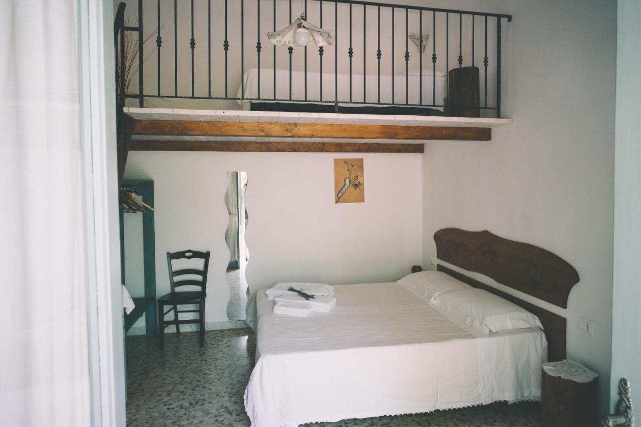 Il Melograno Bed & Breakfast Ceglie Messapica Exterior photo