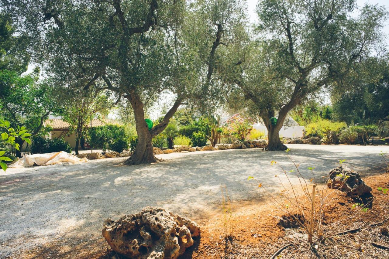 Il Melograno Bed & Breakfast Ceglie Messapica Exterior photo