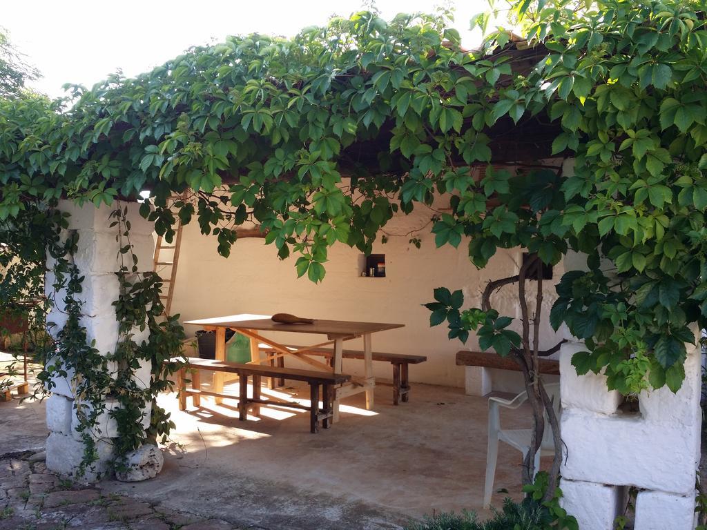 Il Melograno Bed & Breakfast Ceglie Messapica Exterior photo